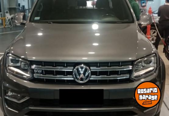 Camionetas - Volkswagen AMAROK V6 EXTREME 258CV 2022 Diesel 65000Km - En Venta