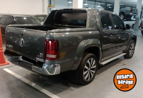 Camionetas - Volkswagen AMAROK V6 EXTREME 258CV 2022 Diesel 65000Km - En Venta