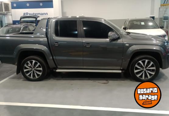 Camionetas - Volkswagen AMAROK V6 EXTREME 258CV 2022 Diesel 65000Km - En Venta