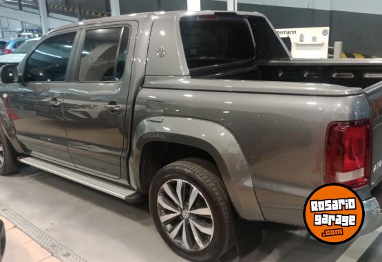 Camionetas - Volkswagen AMAROK V6 EXTREME 258CV 2022 Diesel 65000Km - En Venta