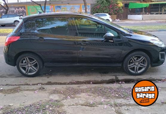 Autos - Peugeot 308 2013 Nafta 122000Km - En Venta