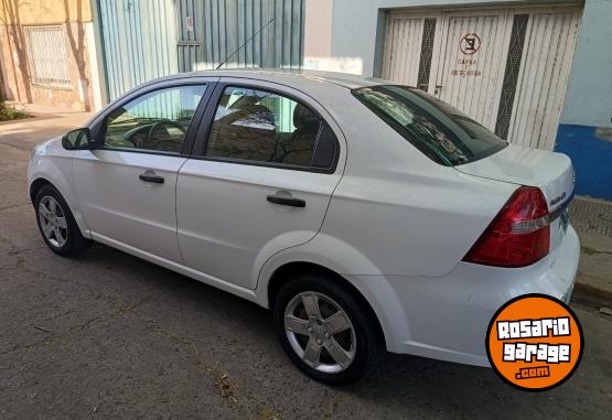 Autos - Chevrolet Aveo 2013 GNC 165000Km - En Venta