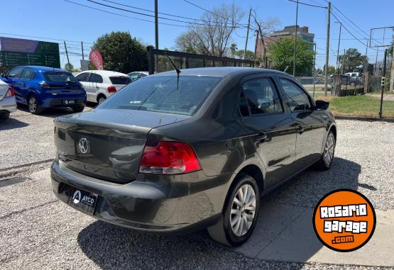 Autos - Volkswagen VOYAGE 1.6 CONFORTLINE 2010 Nafta  - En Venta