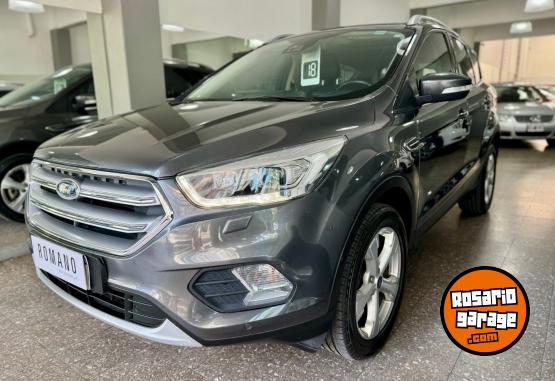 Camionetas - Ford Kuga Titanium EcoBoost 2018 Nafta 100000Km - En Venta