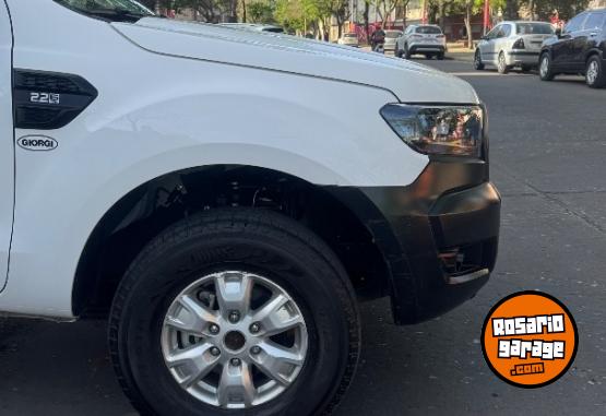 Camionetas - Ford Ranger 2021 Diesel 31000Km - En Venta