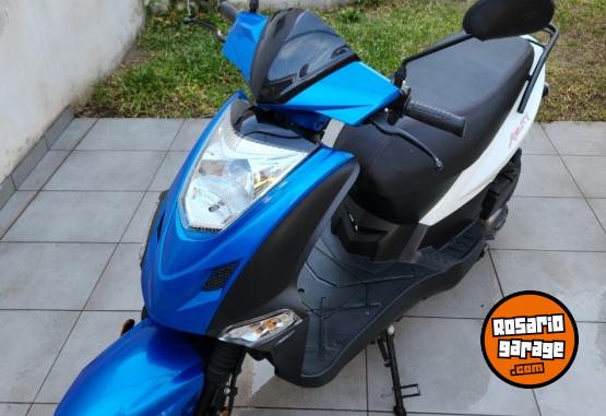 Motos - Kymco Agility 125 2023 Nafta 6800Km - En Venta