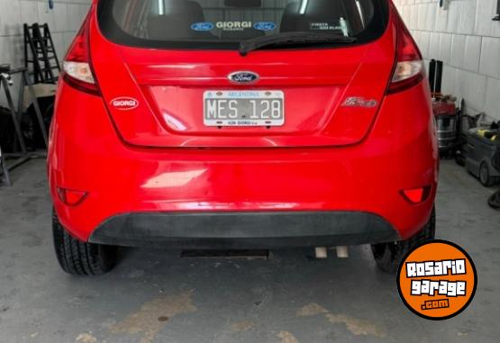 Autos - Ford Fiesta Kinetic 2013 Nafta 165450Km - En Venta