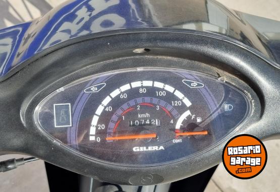 Motos - Gilera SMASH FULL 110 2023 Nafta 10742Km - En Venta