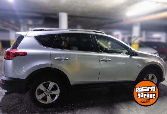 Camionetas - Toyota RAV4 44 2013 Nafta 165000Km - En Venta