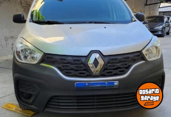 Utilitarios - Renault Kangoo 2020 Nafta 100500Km - En Venta