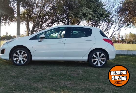 Autos - Peugeot 308 2014 Nafta 92000Km - En Venta