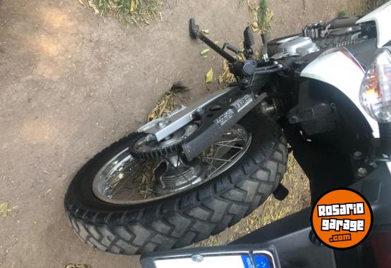 Motos - Honda Xr150 l 2018 Nafta 18700Km - En Venta