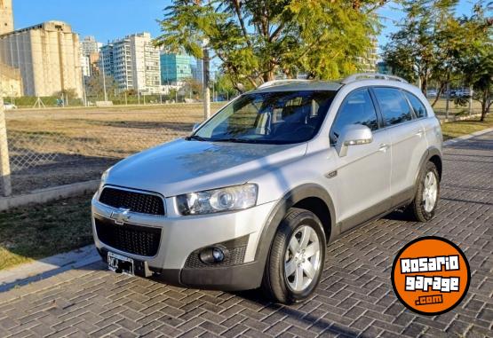 Camionetas - Chevrolet CAPTIVA 2.2 4X4 7 PASAJER 2013 Diesel 140000Km - En Venta