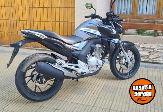 Motos - Honda CB Twister 2022 Nafta 4100Km - En Venta