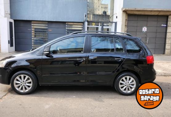 Autos - Volkswagen Suran trendline 1.6 permu 2012 Nafta 145000Km - En Venta