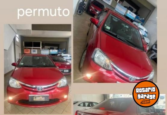 Autos - Toyota Etios xls 2015 Nafta 92000Km - En Venta