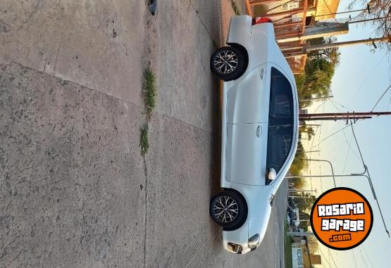 Autos - Toyota Etios Xls 2021 Nafta 80000Km - En Venta