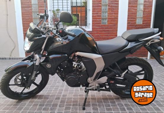 Motos - Yamaha FZ 2023 Nafta 1120Km - En Venta