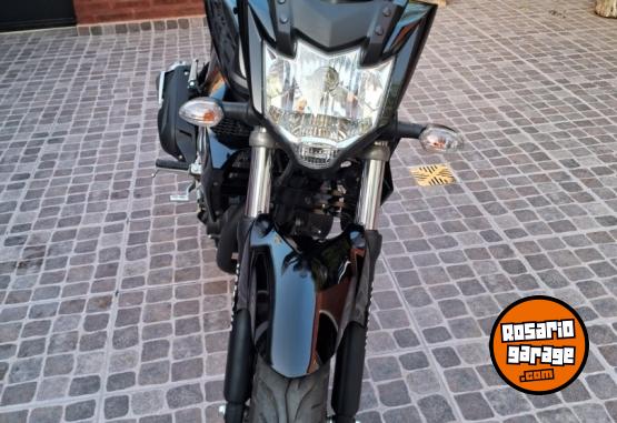 Motos - Yamaha FZ 2023 Nafta 1120Km - En Venta