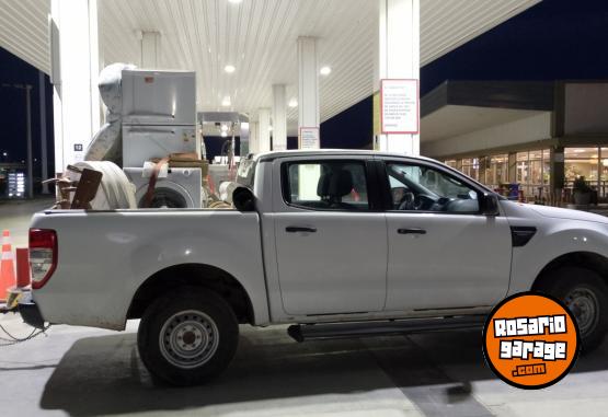 Camionetas - Ford Ranger nafta 2013 GNC 11111Km - En Venta