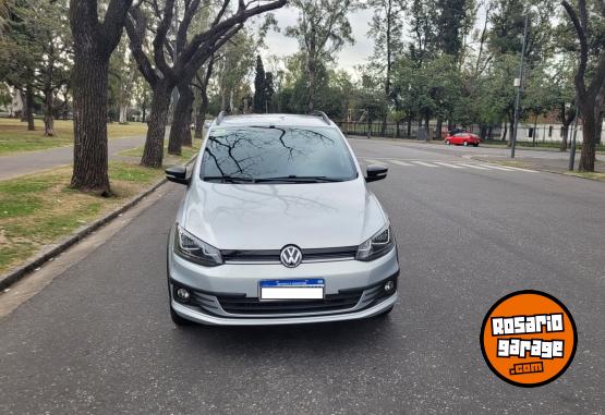 Autos - Volkswagen SURAN 2018 Nafta 83000Km - En Venta