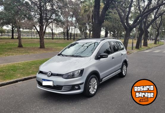 Autos - Volkswagen SURAN 2018 Nafta 83000Km - En Venta