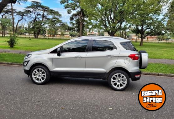 Autos - Ford ECOSPORT TITANIUM 2019 Nafta 36000Km - En Venta