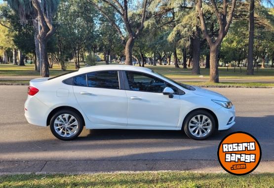 Autos - Chevrolet CRUZE LT 2018 Nafta 84000Km - En Venta