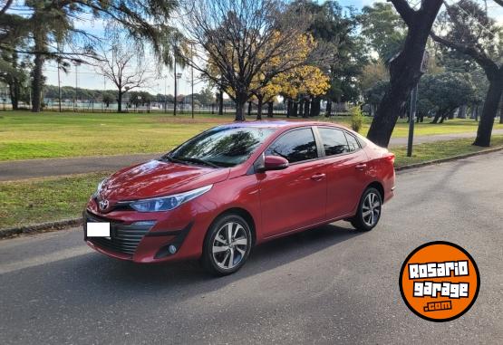 Autos - Toyota YARIS 2021 Nafta 44000Km - En Venta