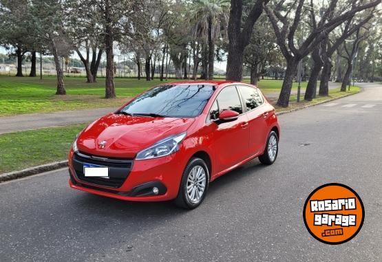 Autos - Peugeot 208 2020 Nafta 70000Km - En Venta