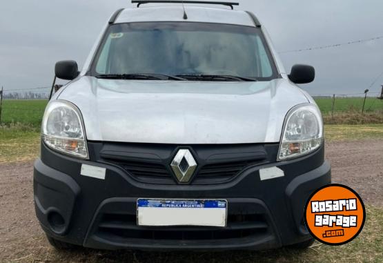 Utilitarios - Renault Kangoo Confort 2017 Nafta 152000Km - En Venta