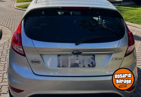 Autos - Ford FIESTA 2018 Nafta 120000Km - En Venta