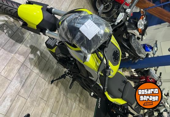 Motos - Bajaj DOMINAR 250 2024 Nafta 0Km - En Venta