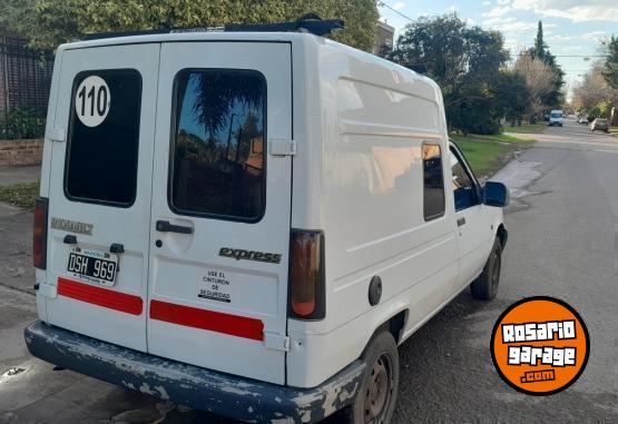 Utilitarios - Renault Express 1998 Diesel 220000Km - En Venta