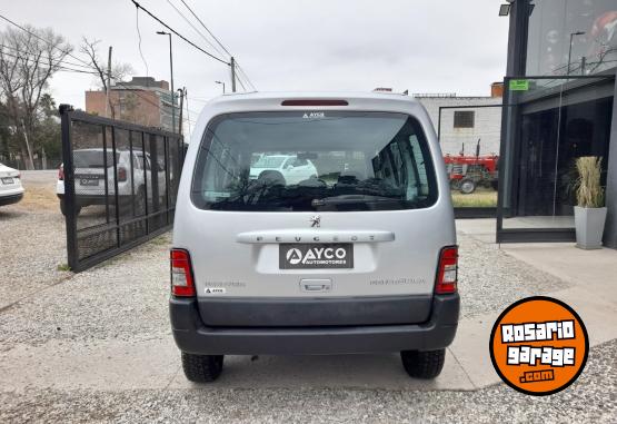 Utilitarios - Peugeot PARTNER PATAGONICA 1.6 2021 Diesel  - En Venta