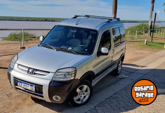 Utilitarios - Peugeot Partner 2016 Diesel 160000Km - En Venta