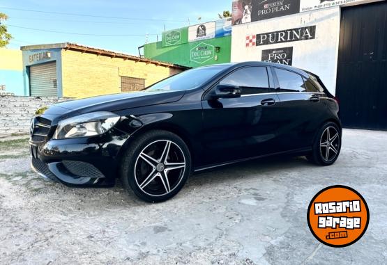 Autos - Mercedes Benz A200 Urban Blue Efficienc 2013 Nafta 105000Km - En Venta