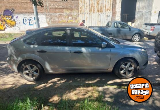 Autos - Ford Focus ll Trend 2009 Nafta 179400Km - En Venta