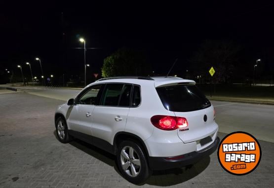 Camionetas - Volkswagen Tiguan 2010 Diesel 135000Km - En Venta