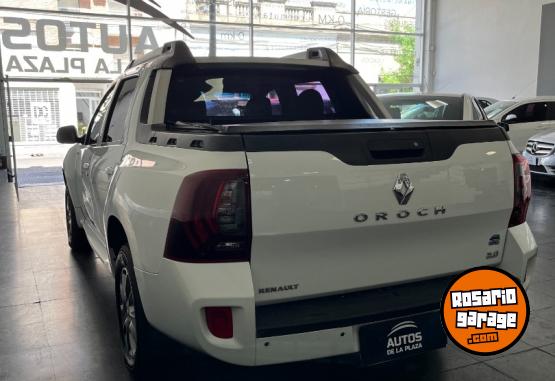 Camionetas - Renault Duster Oroch 2.0 2017 Nafta 131000Km - En Venta