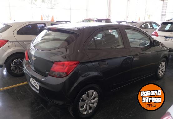 Autos - Chevrolet Onix Joy LS 2018 Nafta 27357Km - En Venta