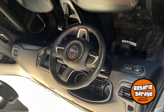 Autos - Chrysler Jeep Compass Longitude 2019 Nafta 63000Km - En Venta