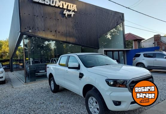 Camionetas - Ford RANGER 3.2 XLS 4X4 - 0KM 2023 Diesel 0Km - En Venta