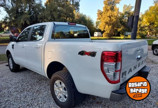 Camionetas - Ford RANGER 3.2 XLS 4X4 - 0KM 2023 Diesel 0Km - En Venta