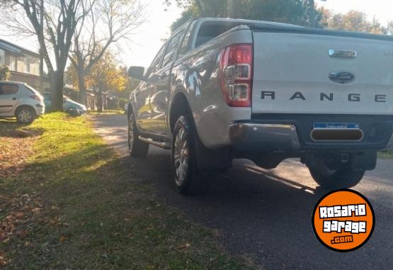 Camionetas - Ford Ranger 2017 Diesel 108000Km - En Venta