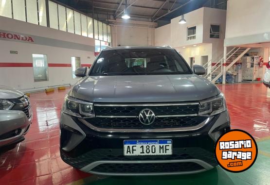 Camionetas - Volkswagen Taos Highline 250 TSI 2022 Nafta 87000Km - En Venta