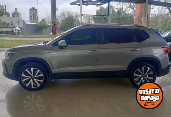 Camionetas - Volkswagen Taos Highline 250 TSI 2022 Nafta 87000Km - En Venta