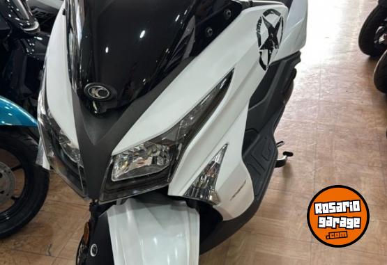 Motos - Kymco X TOWN 250CC 2021 Nafta 7750Km - En Venta