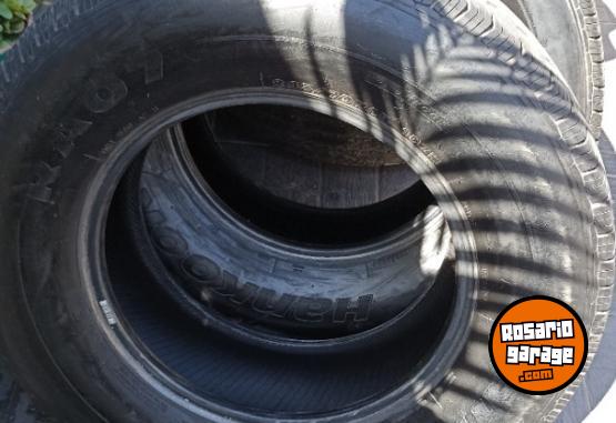 Accesorios para Autos - Vendo 2 Neumticos Hankook 245/70/R16 chevrolet S10, Amarok - En Venta