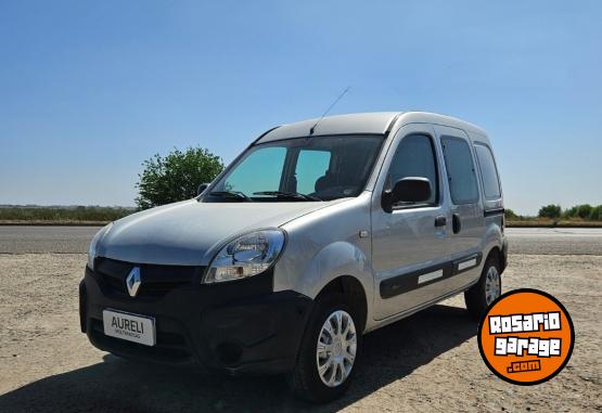 Utilitarios - Renault Kangoo 2018 Nafta 136400Km - En Venta